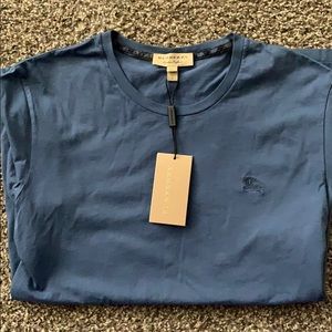burberry Tee new with tags